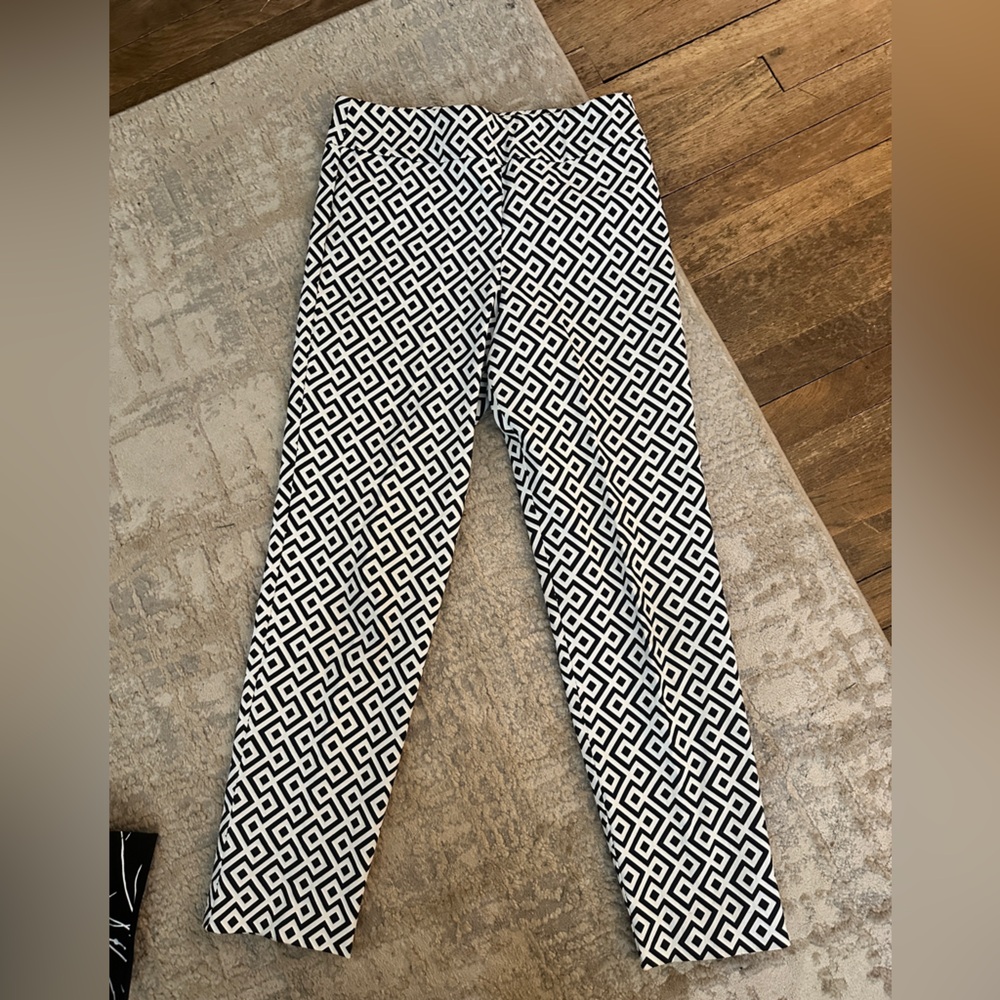 Krazy Larry Fitted Pants in Black & White